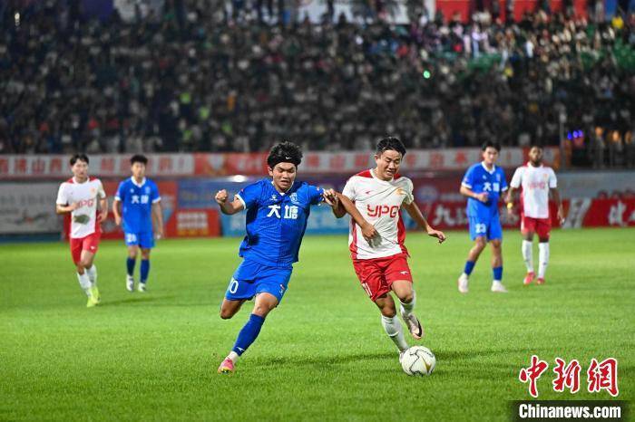 第十九届佛山“西甲”足球联赛开幕 全国40支劲旅参赛